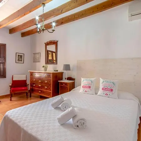 Holiday home Between Old Town And Port By Renthousing *