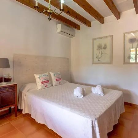 Holiday home Between Old Town And Port By Renthousing
