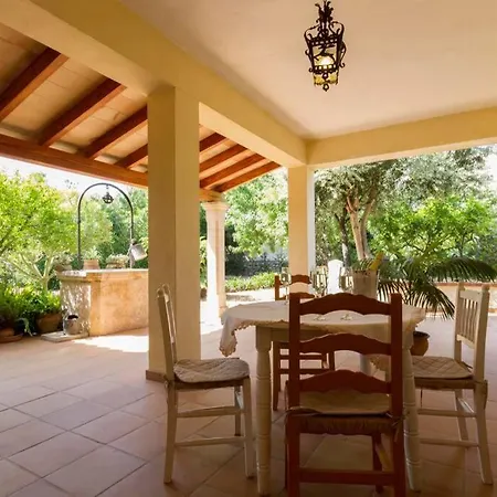 Holiday home Between Old Town And Port By Renthousing *
